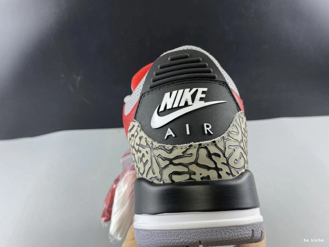 Rep -600 jordan fire red retro ck5692 se 3 air unite 0430